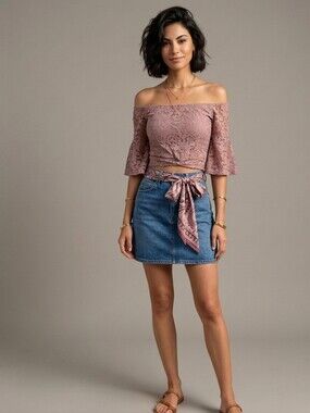 MAUVE OFF SHOULDER CROP TOP